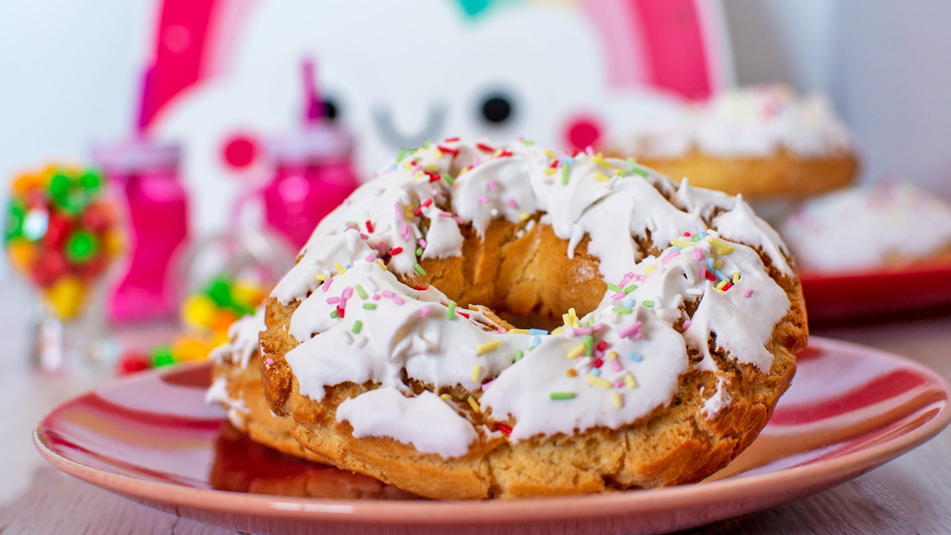 Este año sorprende a tus ahijados con unas Roscas de Cruces caseras. Tan tentadoras como bonitas.