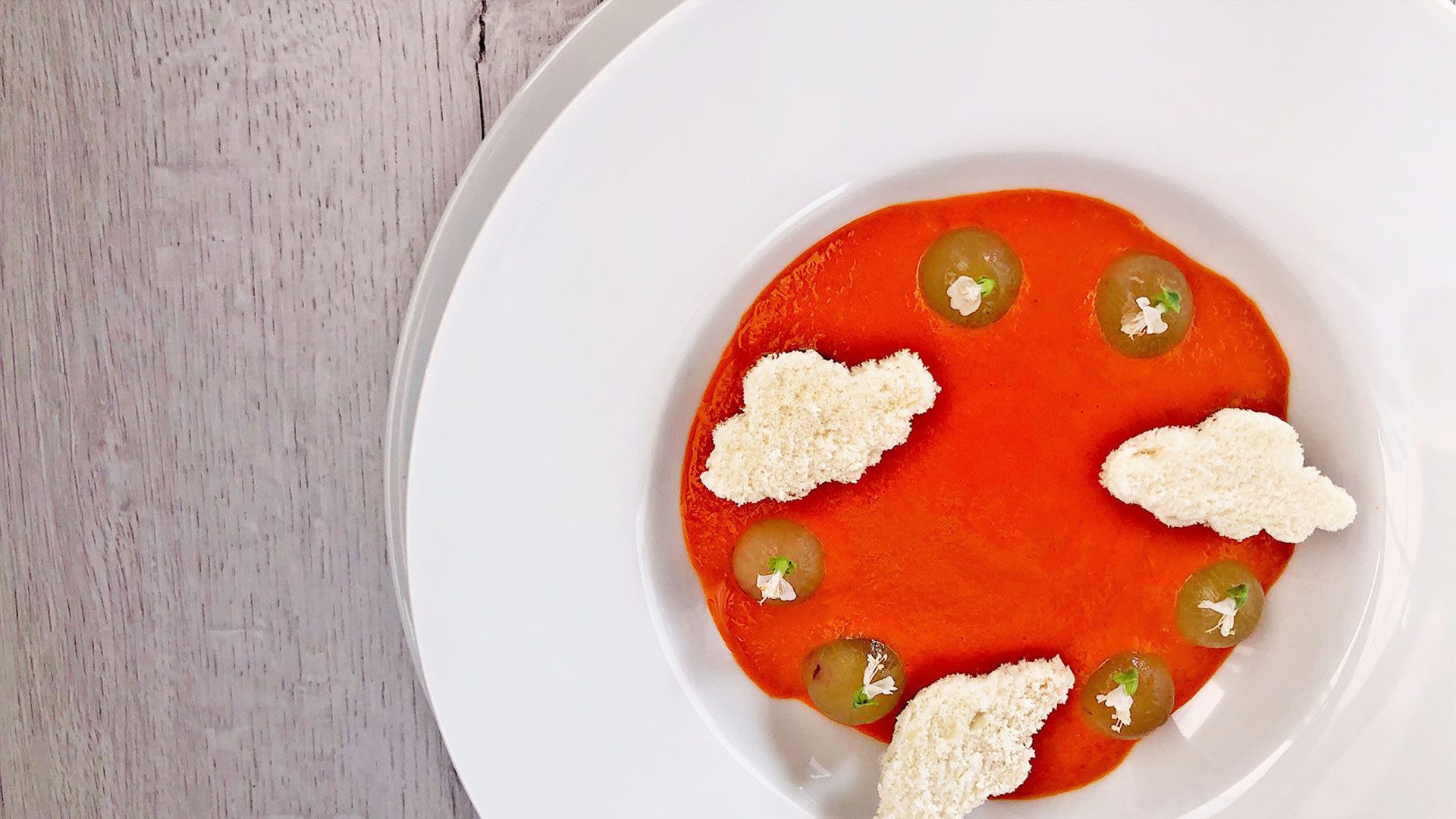 Receta de la Auténtica Sopa de Tomates Verata